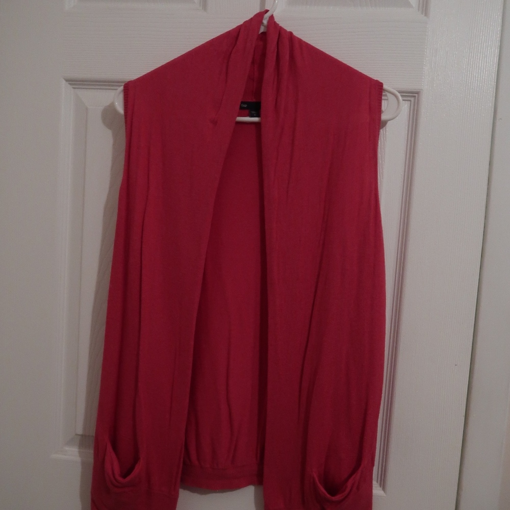 Sleeveless Pink Sweater Vest